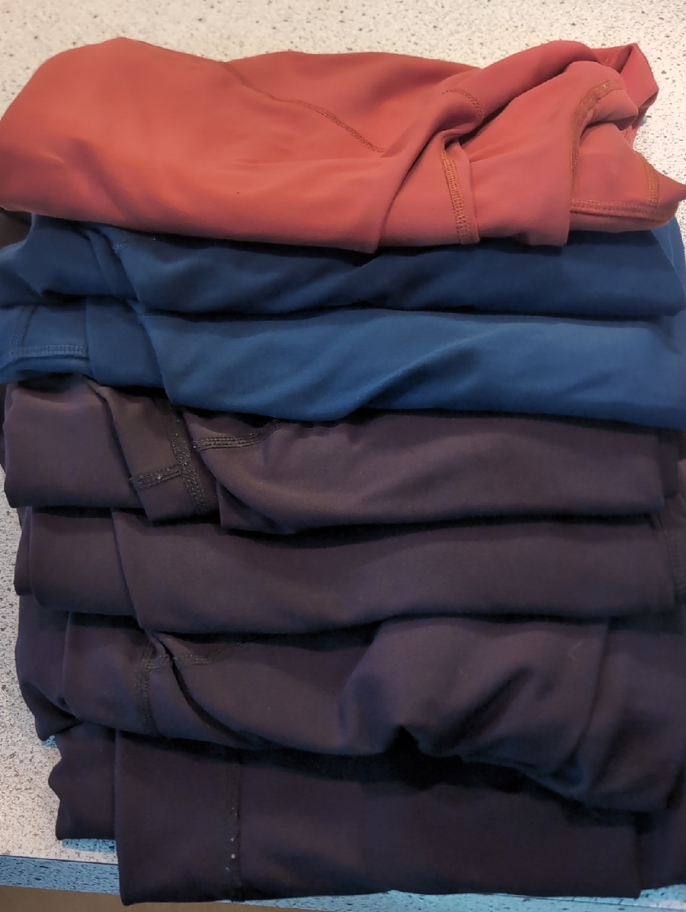 Bundle Of 7 Women's Size 3X Old Navy High Rise Power Soft Crop Pocket Leggings